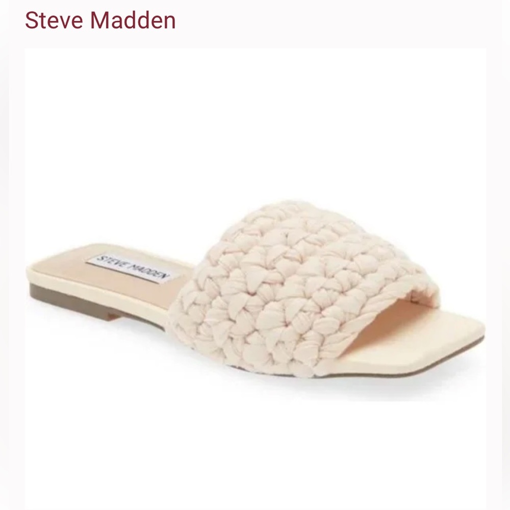 NEW Steve Madden Maldeve Slide in Beige